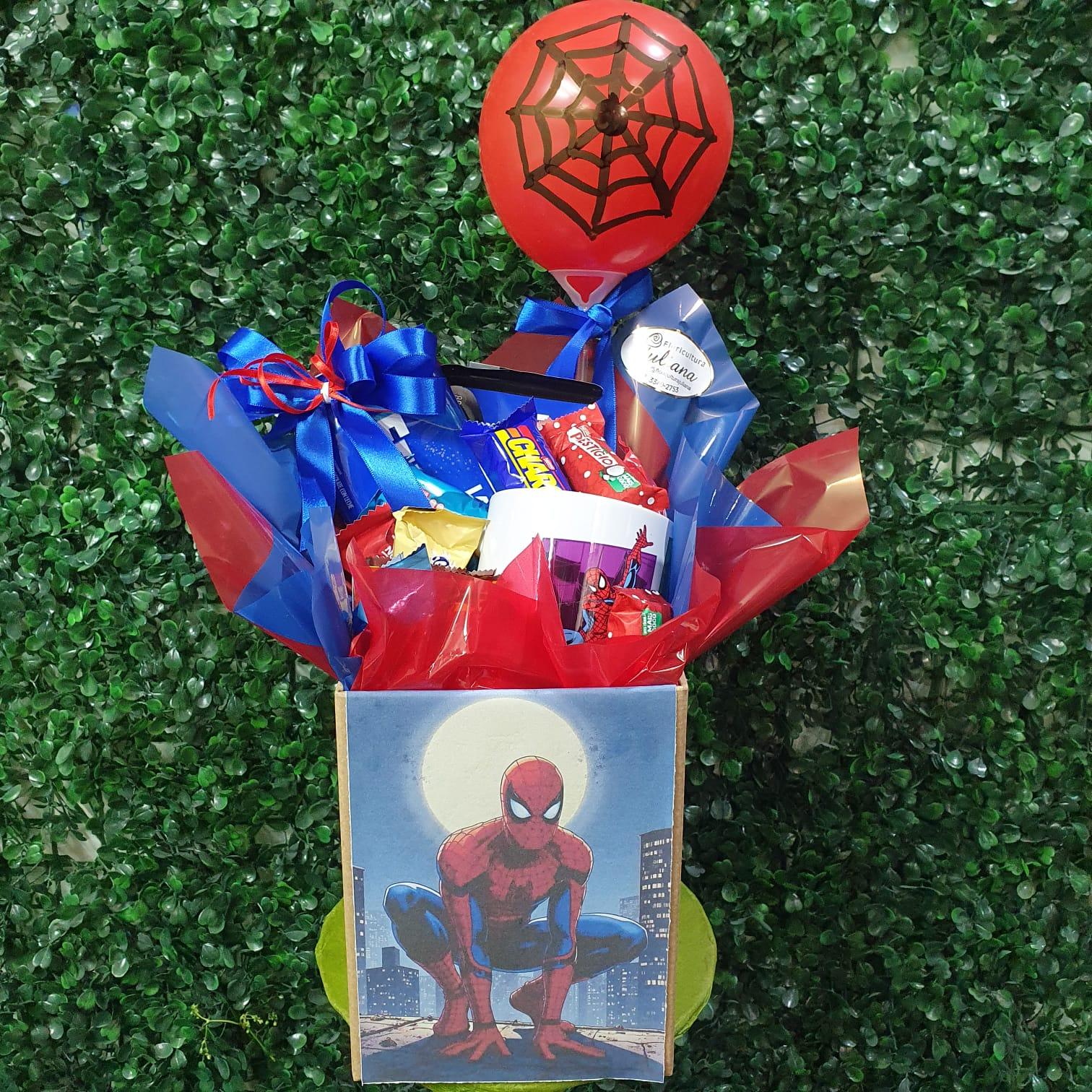 thumb-cachepo-homem-aranha-caneca-e-guloseimas-2