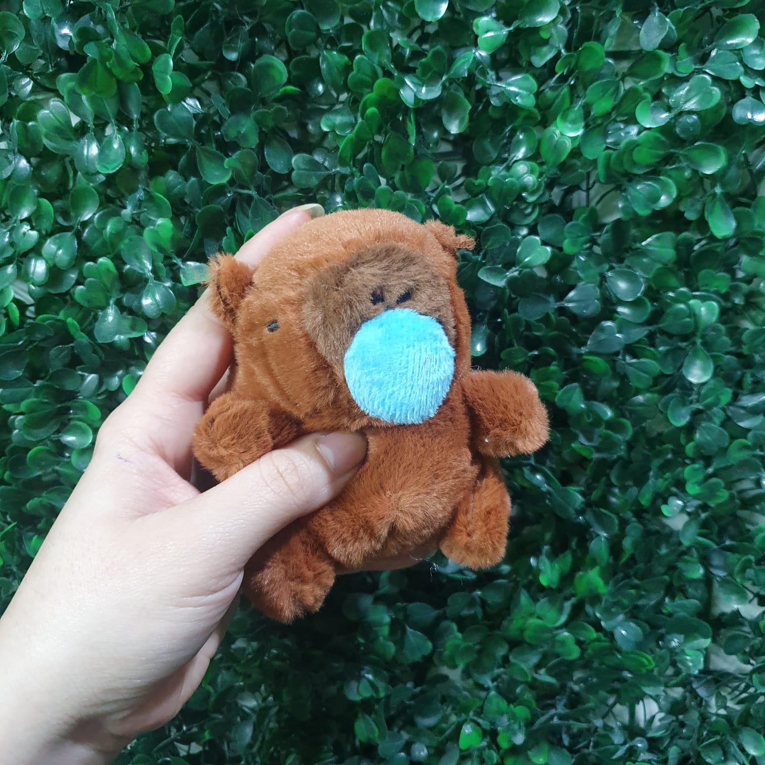 thumb-chaveiro-pelucia-capivara-2