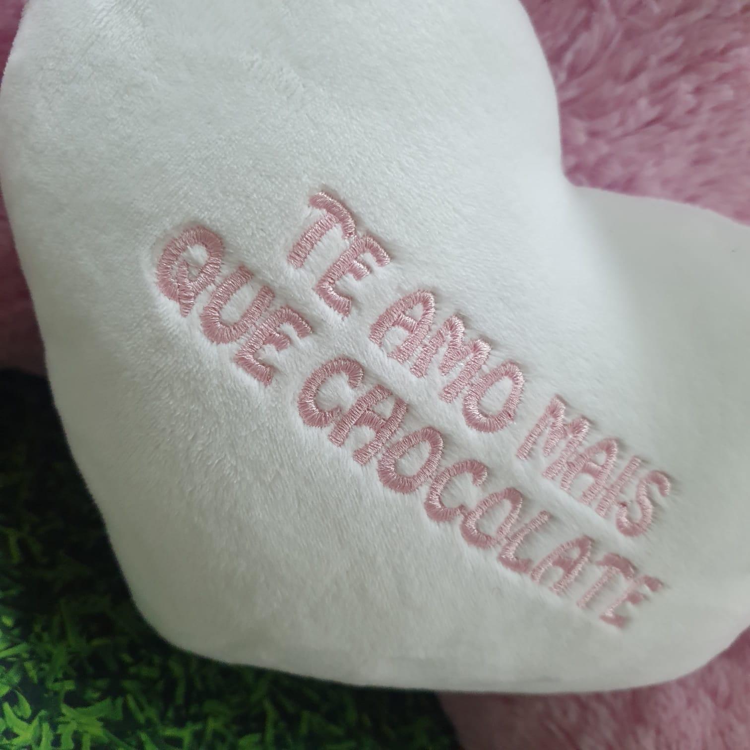 thumb-pelucia-te-amo-mais-que-chocolate-rosa-1