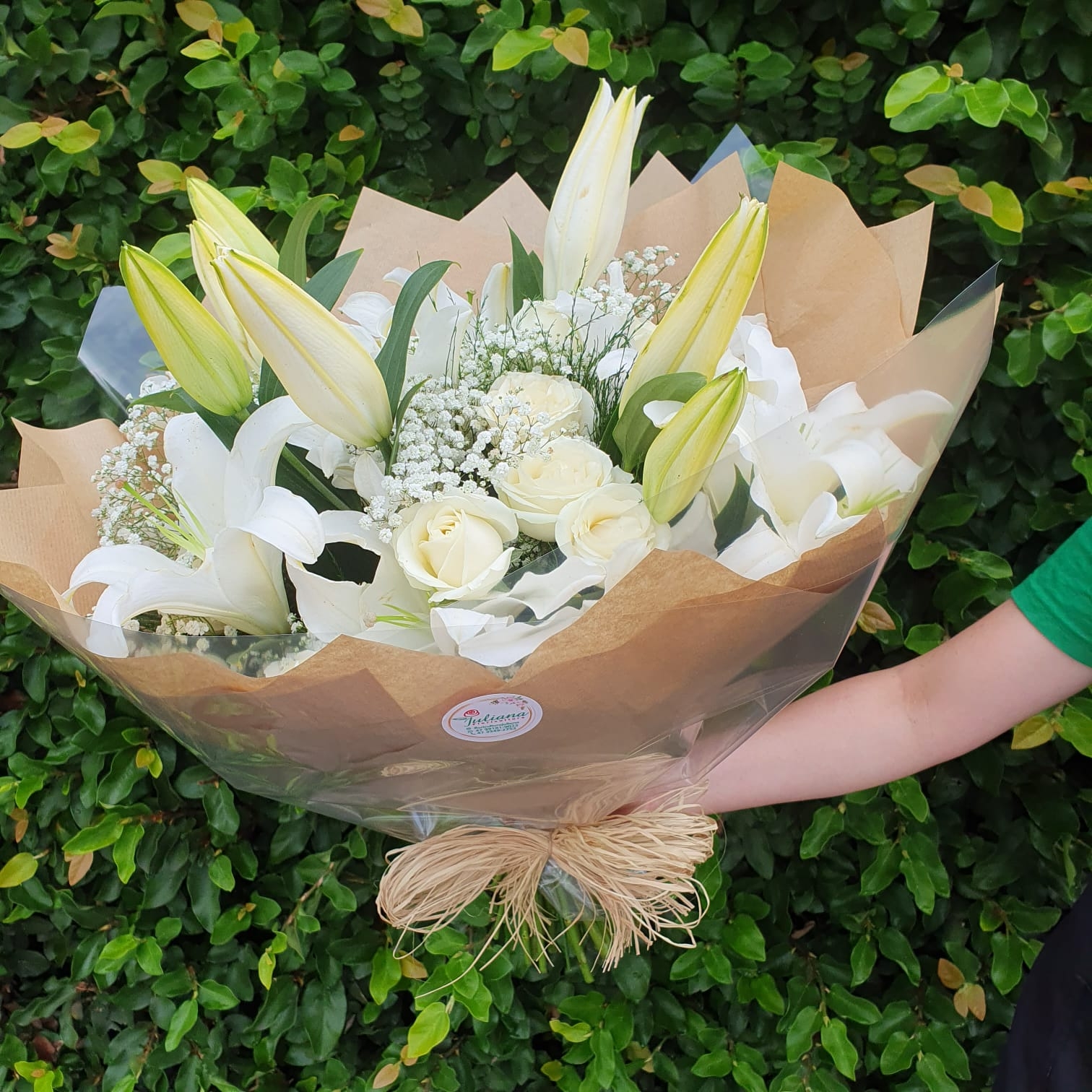 Buque Lírios e 20 Rosas- Pardo