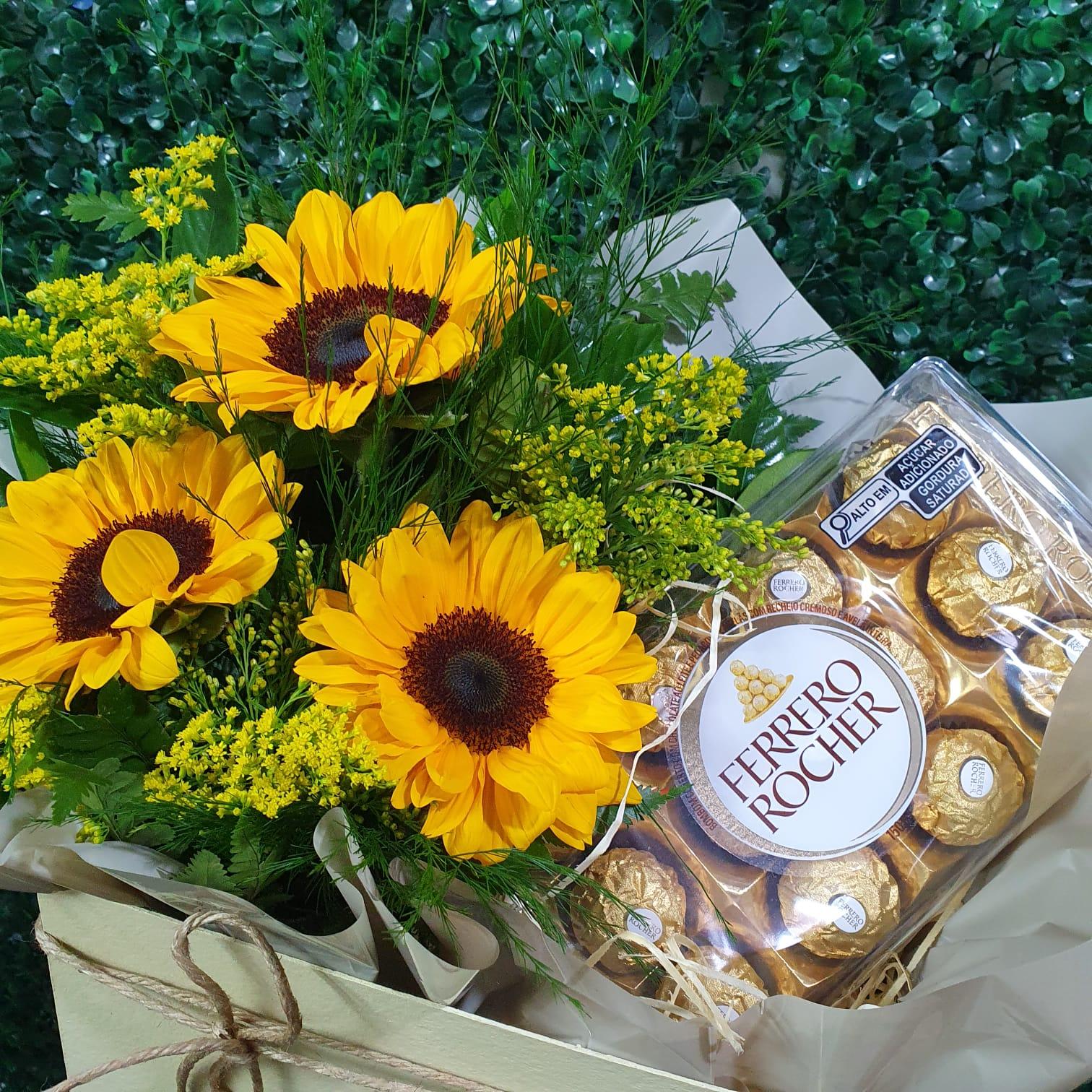 thumb-cachepo-arranjo-de-girassois-e-ferrero-0