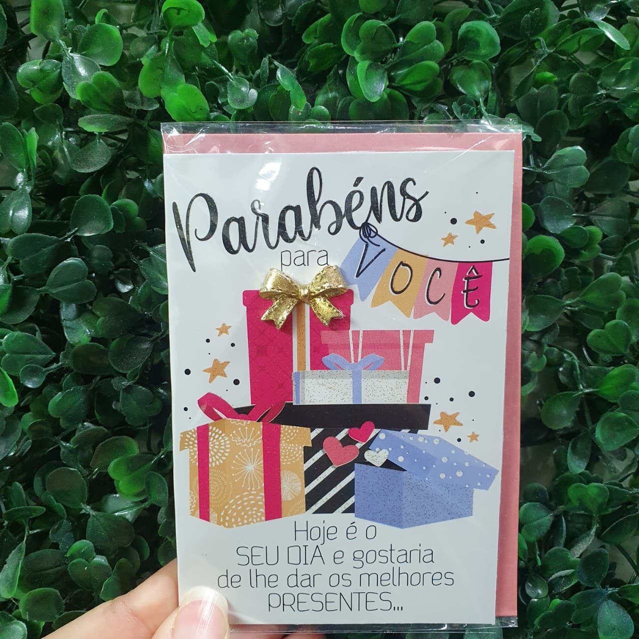 CARTÃO P - Feliz aniversário hoje é seu dia