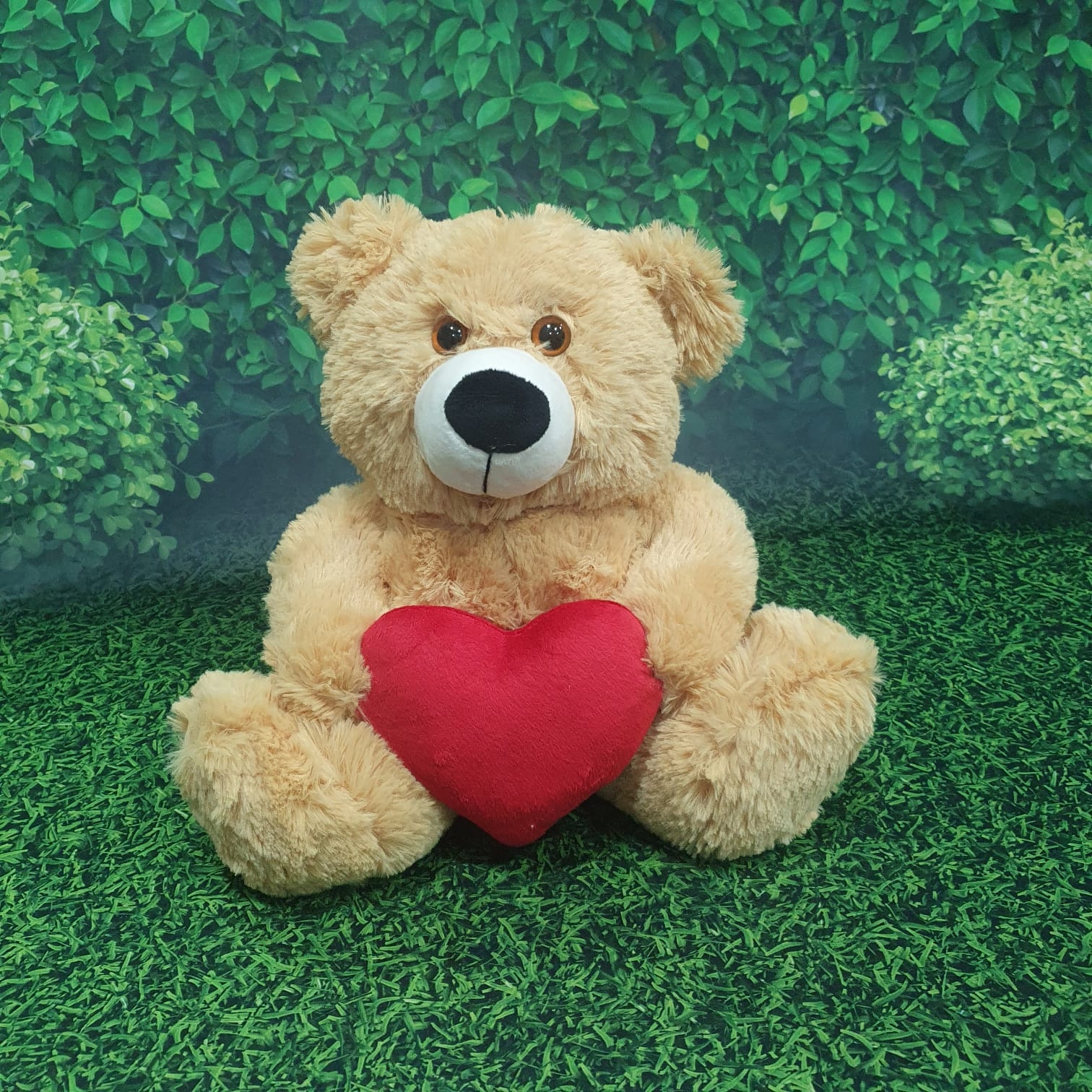 Pelúcia Urso com coração